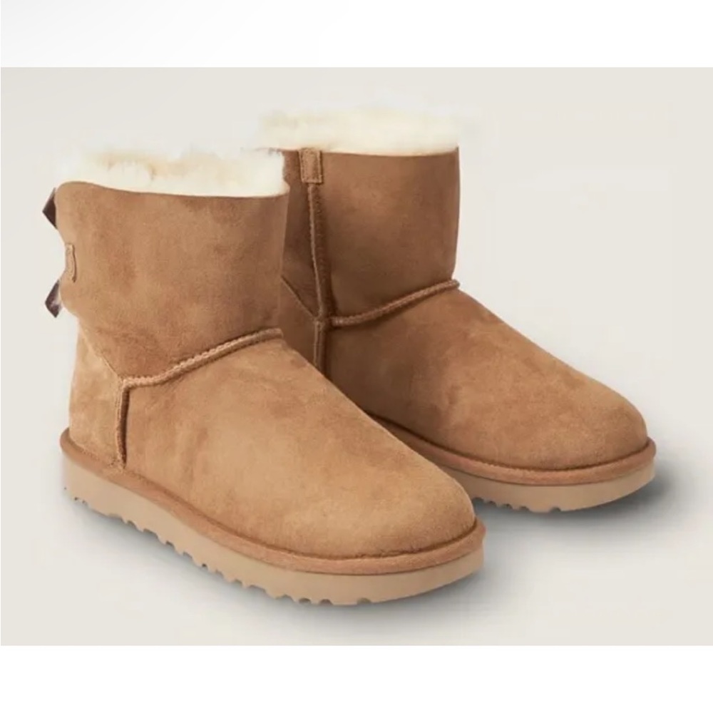 UGG Mini Bailey Bow II Women's Booties - Chestnut, Size 9